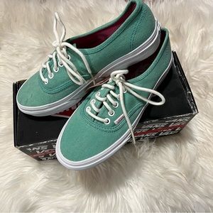 Vans Slim Skate Shoe 5.5 Women’s Neptune Green